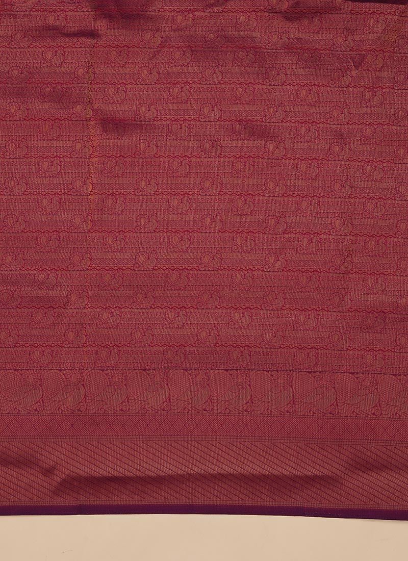 Magenta-Kanchipuram-Silk-Zari-Woven-Saree-SASMOF45466_rrc3.jpg