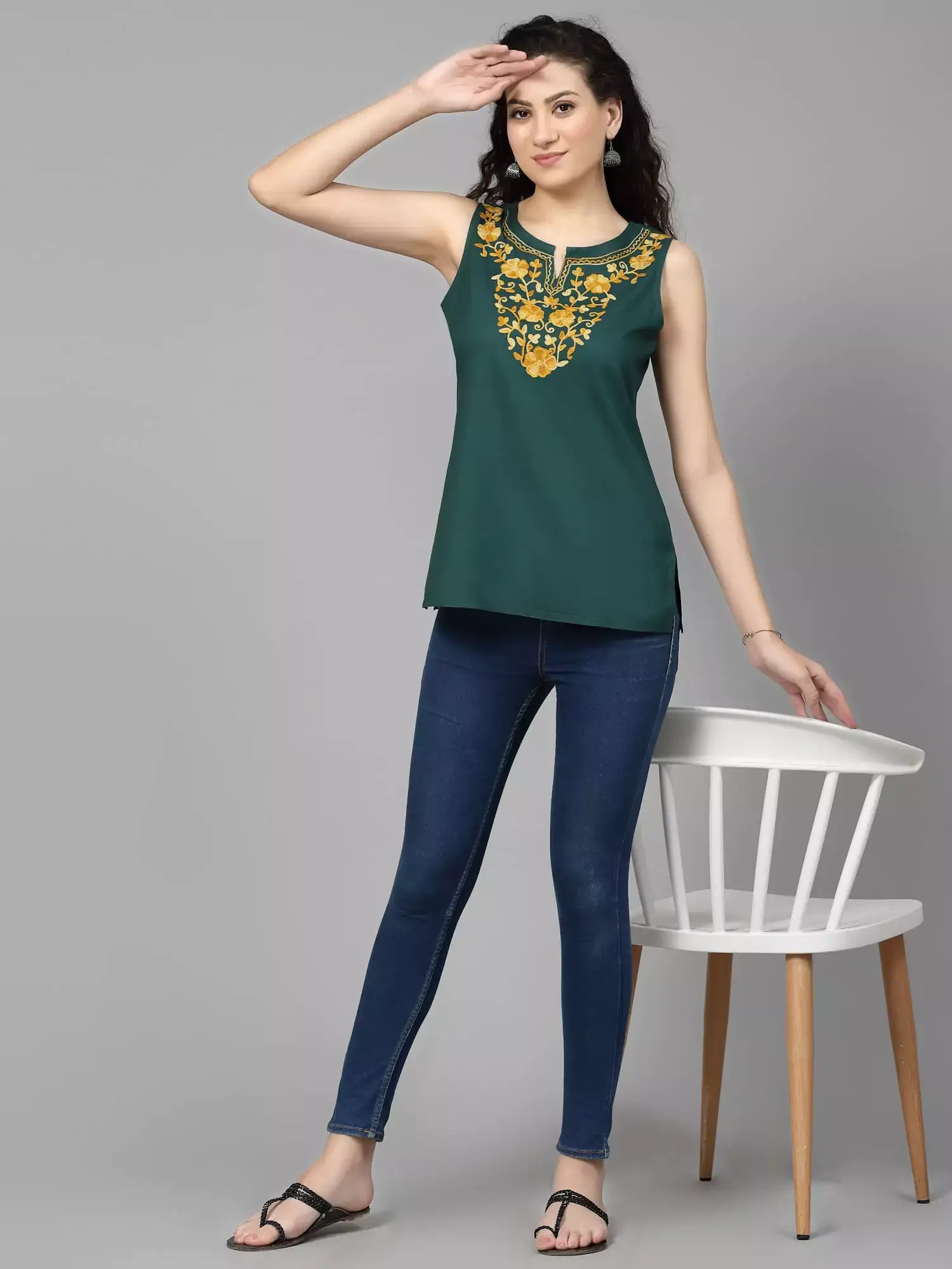 green-sleeveless-aari-short5.webp