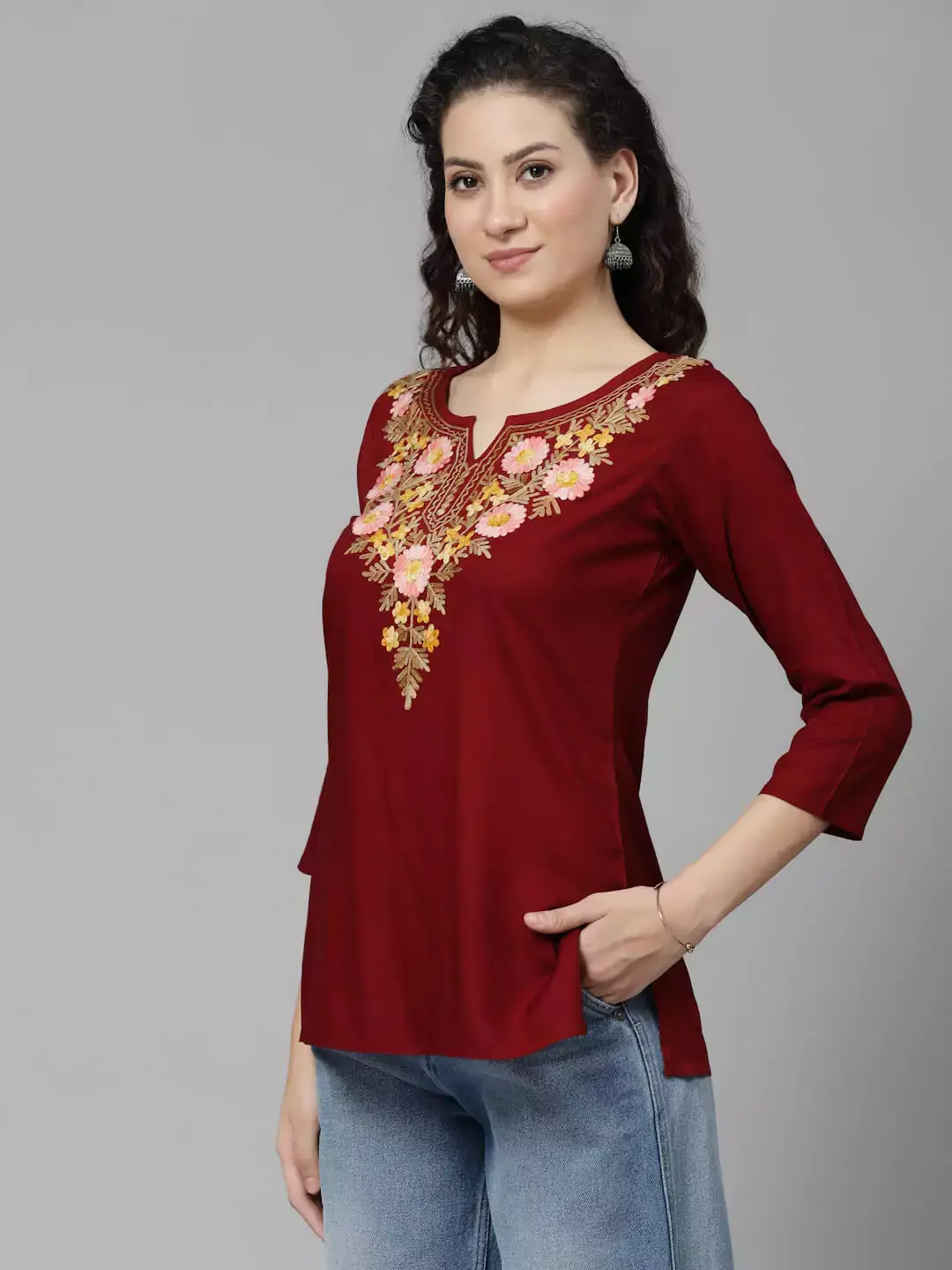 israa-aari-maroon-short-kurti2-1.webp
