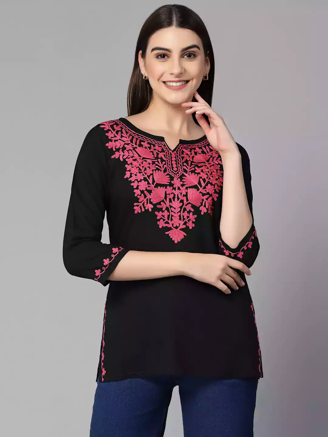 mayra-aari-black-short-kurti1-1.webp