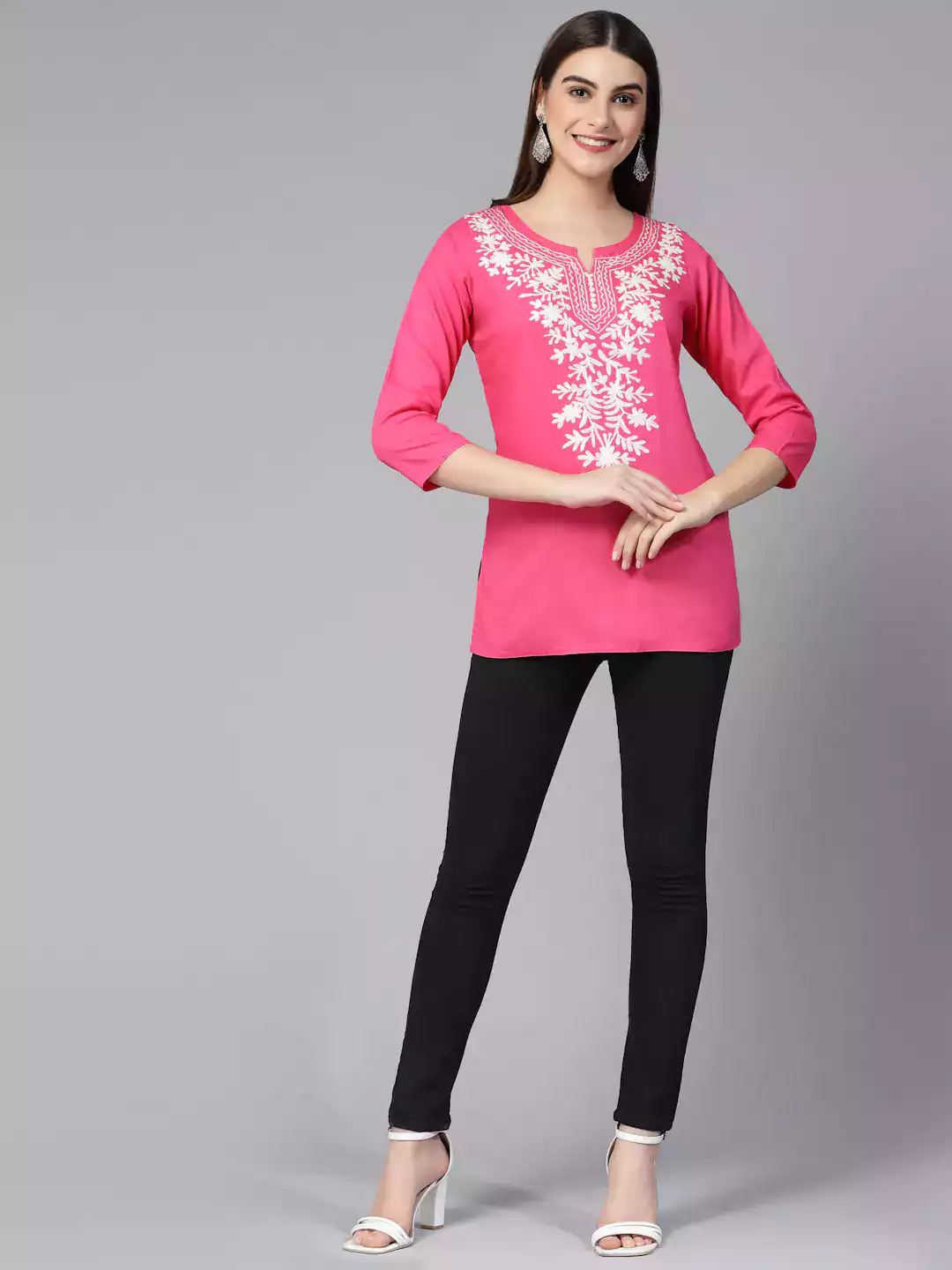 pink-offwhite-aari-short5.webp